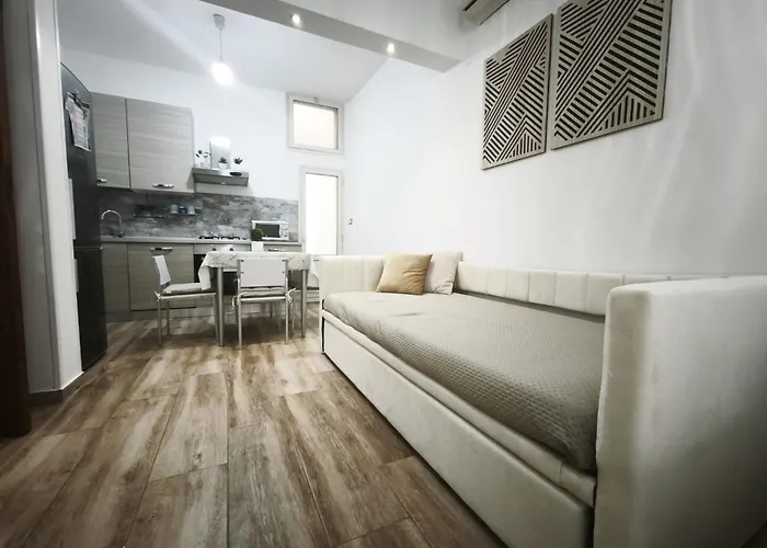 Ampelea Готель типу 