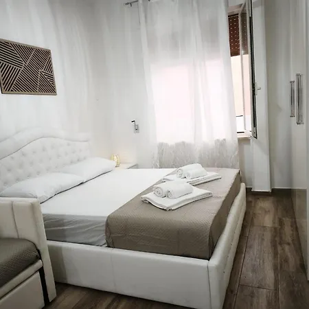 Ampelea לינה וארוחת בוקר *